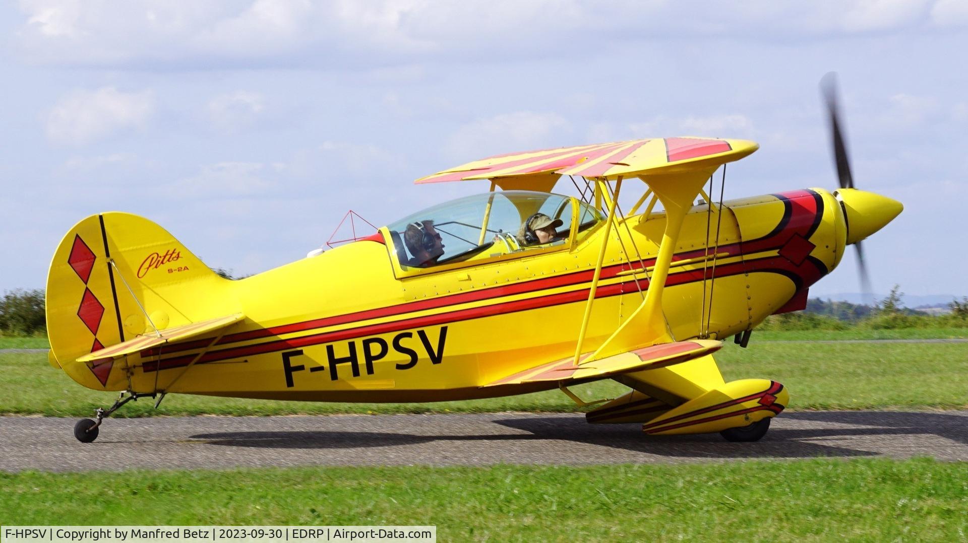 F-HPSV, 1977 Aerotek Pitts S-2A Special C/N 2146, Landing at EDRP