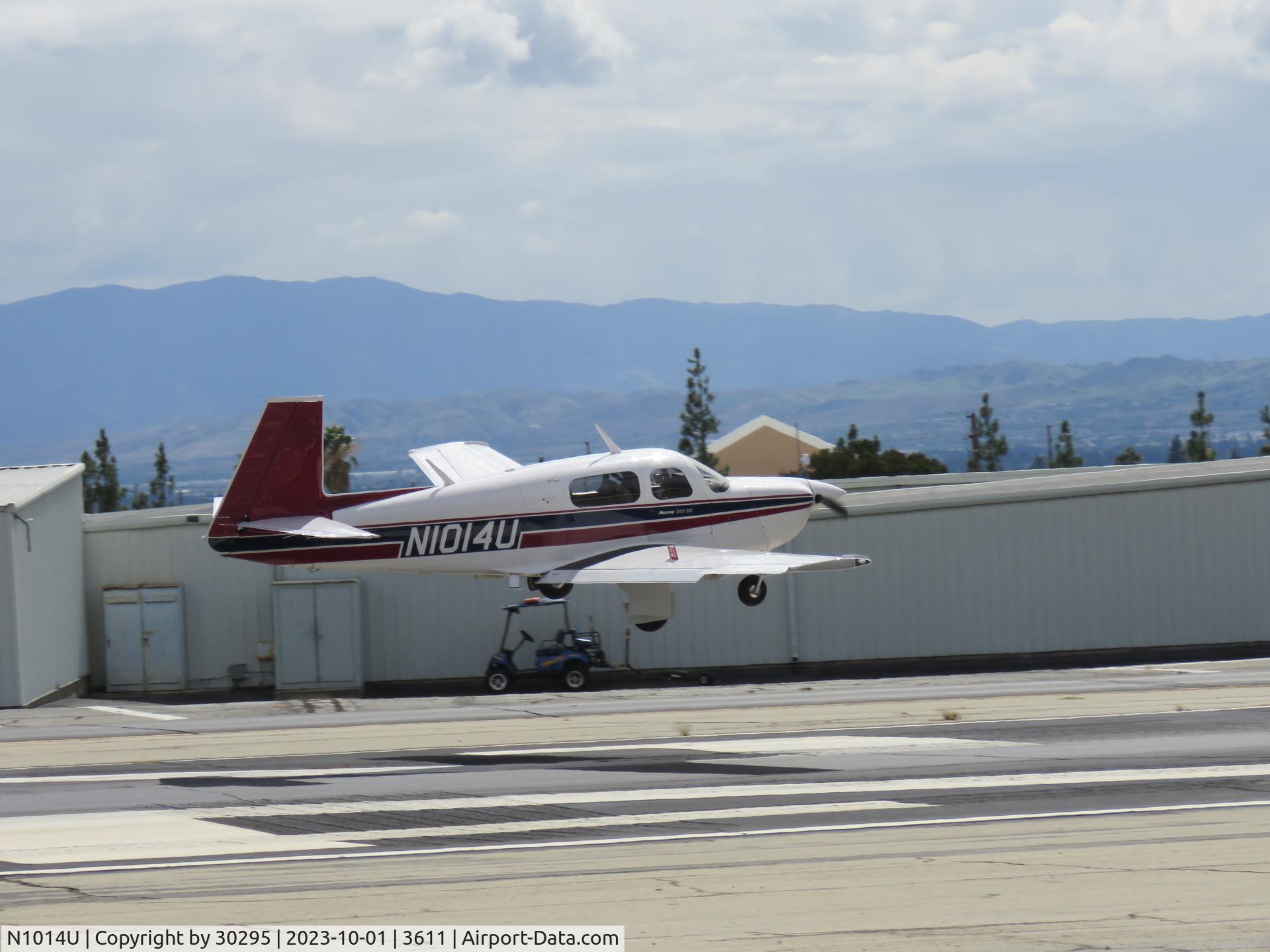 N1014U, 1989 Mooney M20J 201 C/N 24-3106, Windy landing