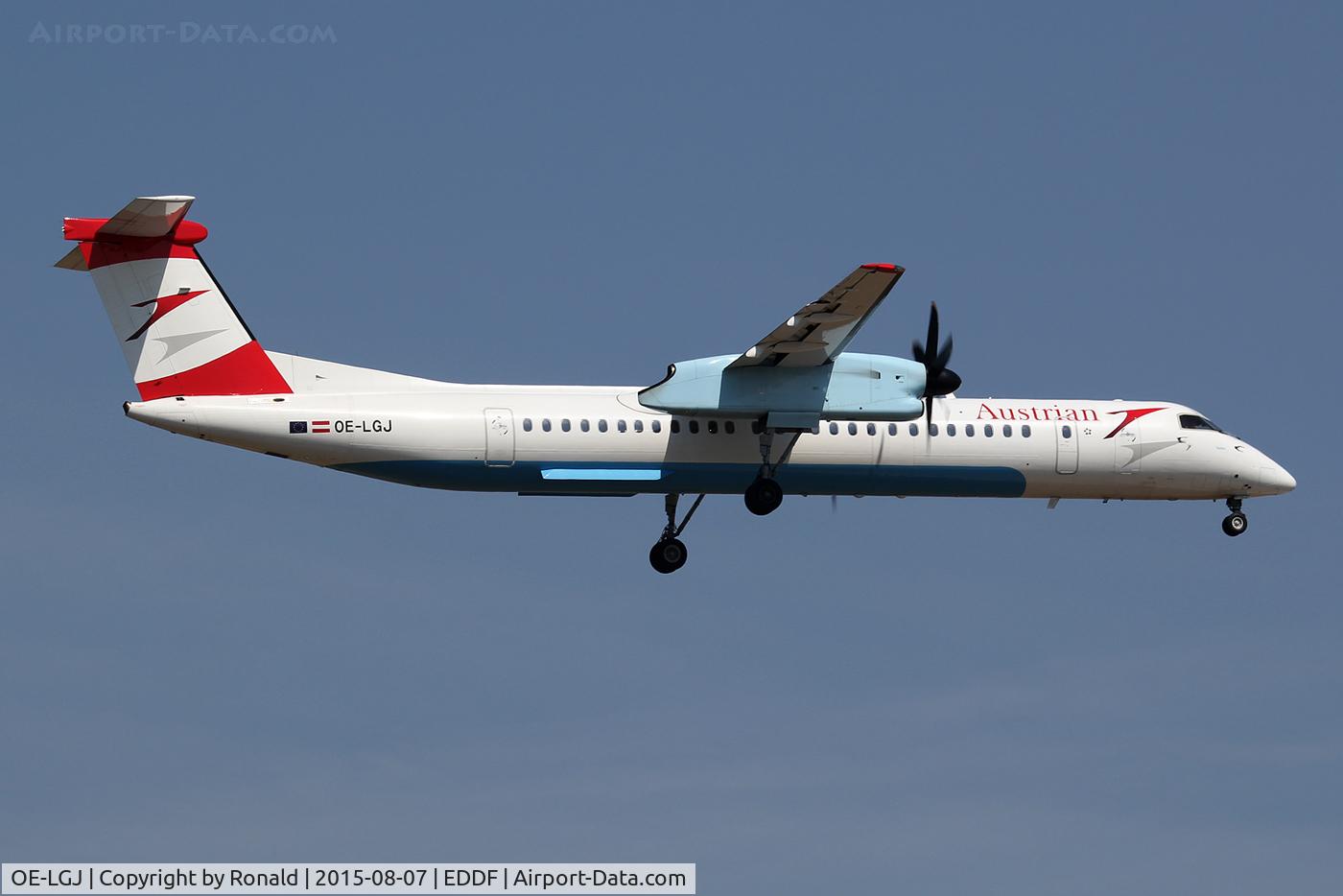 OE-LGJ, 2005 De Havilland Canada DHC-8-402Q Dash 8 C/N 4104, at fra
