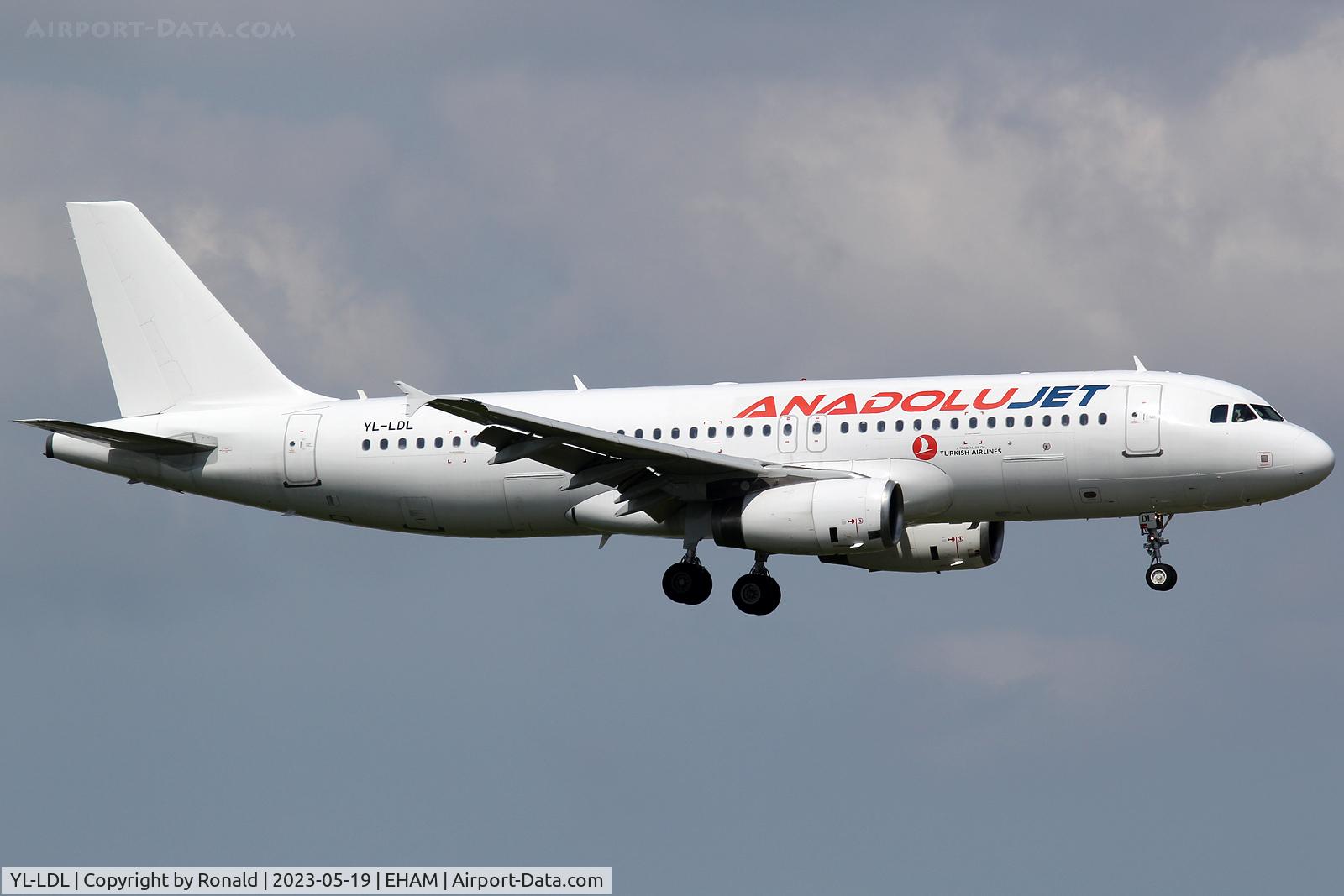YL-LDL, 2012 Airbus A320-232 C/N 5021, at spl