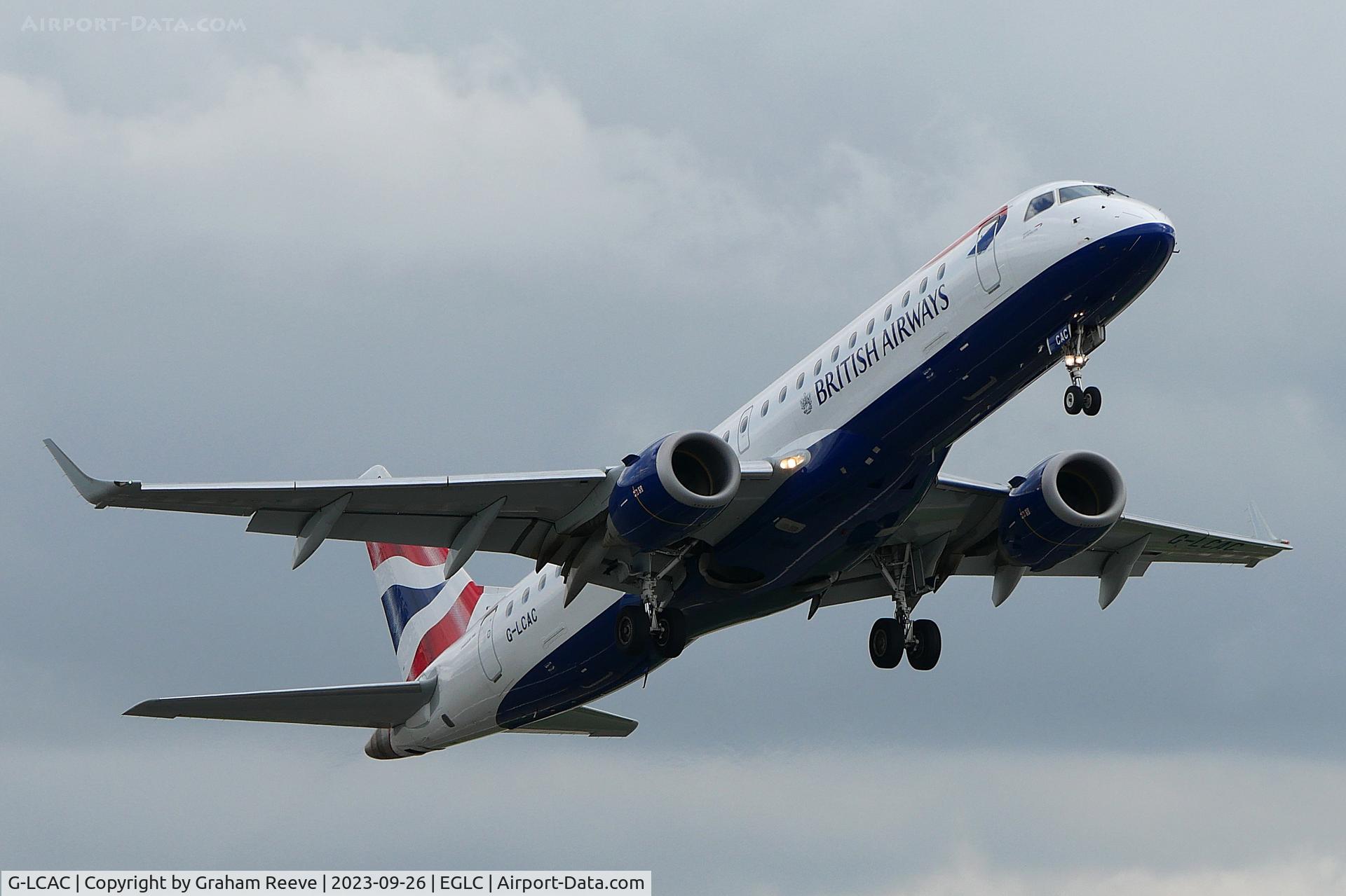 G-LCAC, 2012 Embraer 190LR (ERJ-190-100LR) C/N 19000513, Departing from London City Airport.