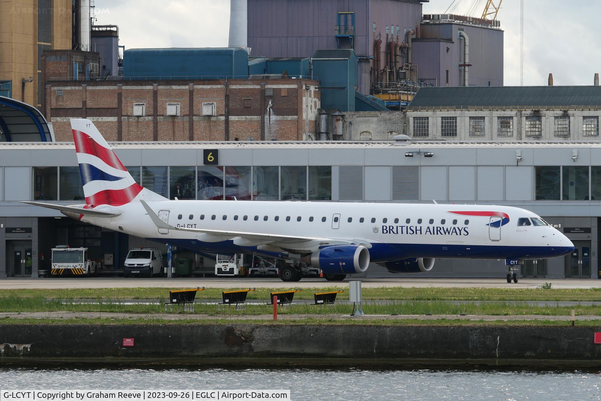 G-LCYT, 2014 Embraer 190SR (ERJ-190-100SR) C/N 19000670, Parked at London City Airport.