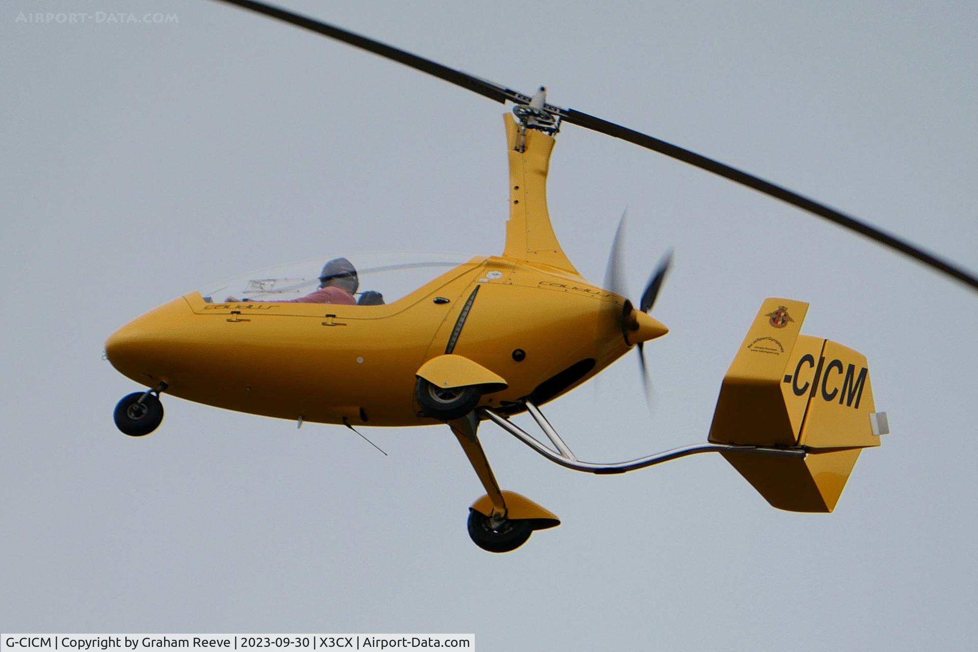 G-CICM, 2013 Rotorsport UK Calidus C/N RSUK/CALS/023, Departing from Northrepps.