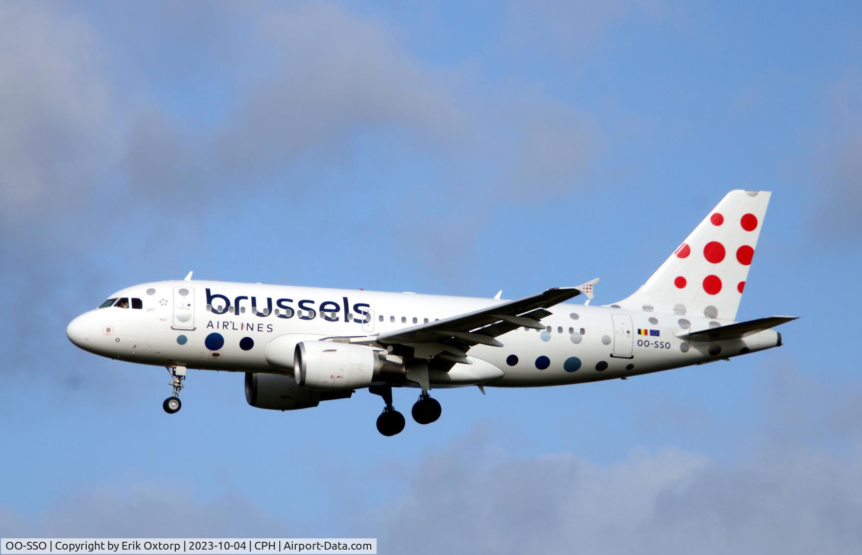 OO-SSO, 2004 Airbus A319-111 C/N 2287, OO-SSO landing rw 22L