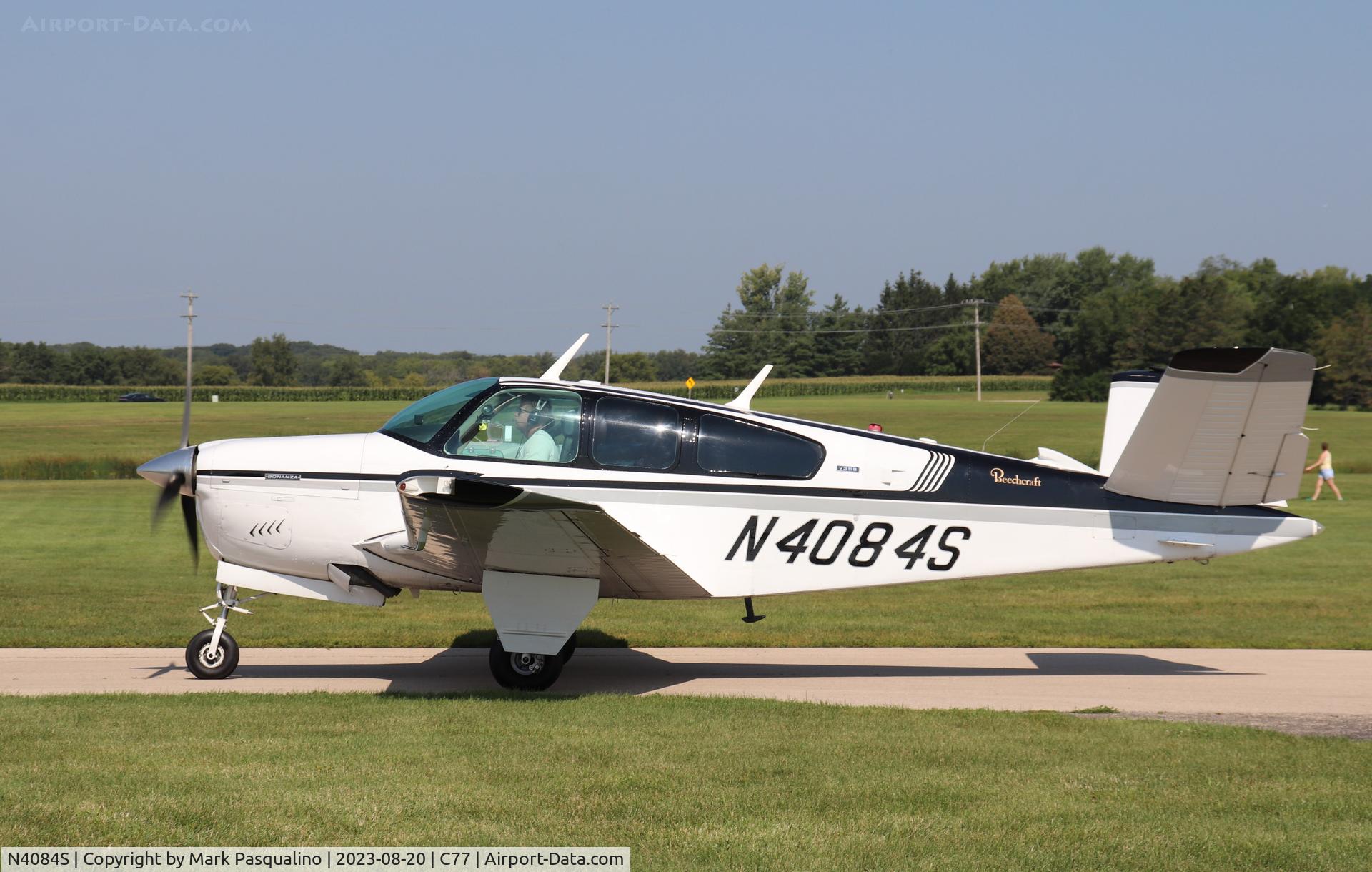 N4084S, 1975 Beech V35B Bonanza C/N D-9729, Beech V35B