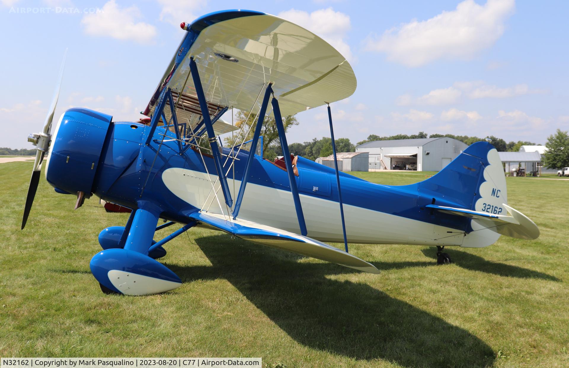 N32162, 1942 Waco UPF-7 C/N 5794, Waco UPF-7