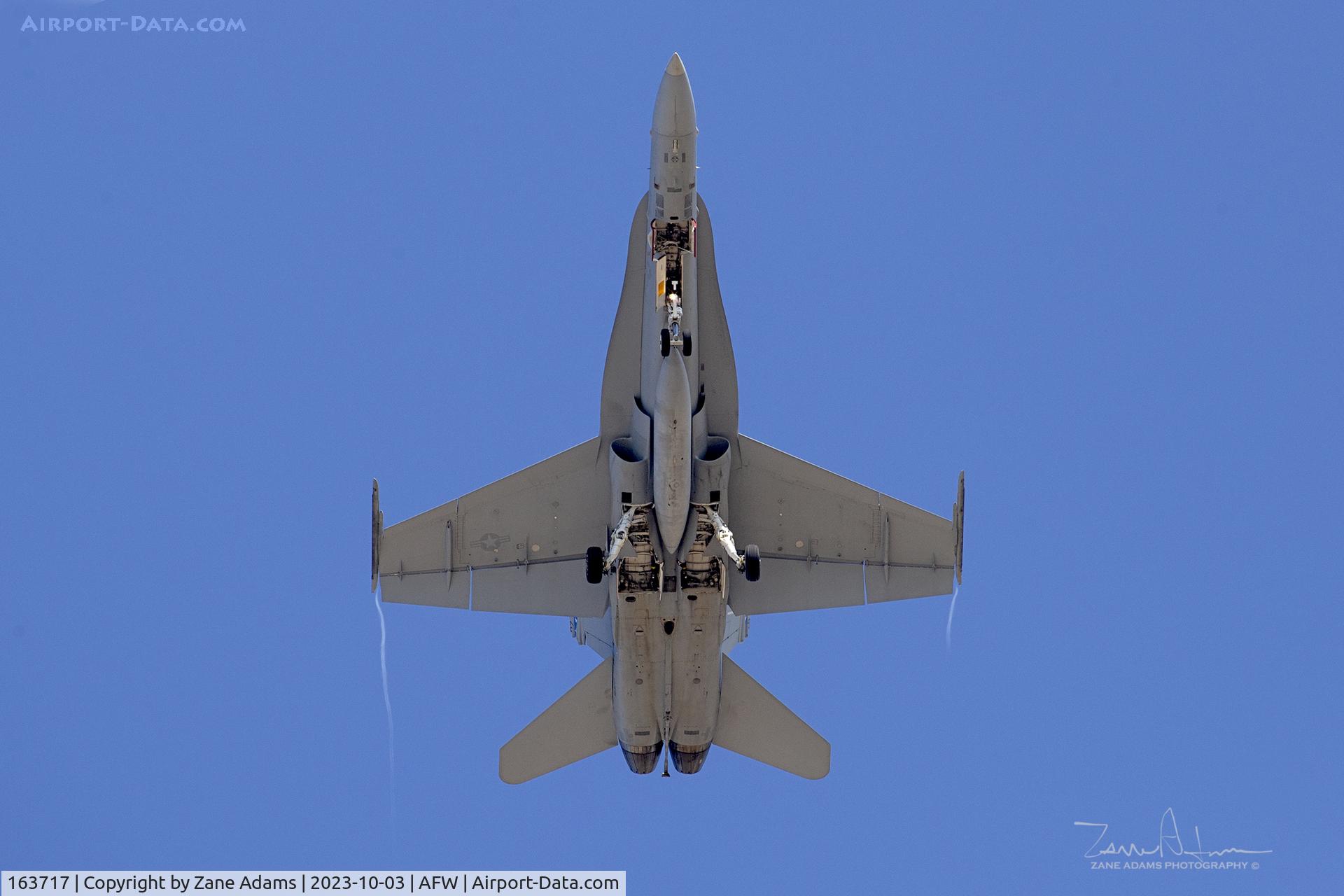 163717, McDonnell Douglas F/A-18C Hornet C/N 0783, VMFA-112 Hornet Overhead at Perot Field, Fort Worth, TX