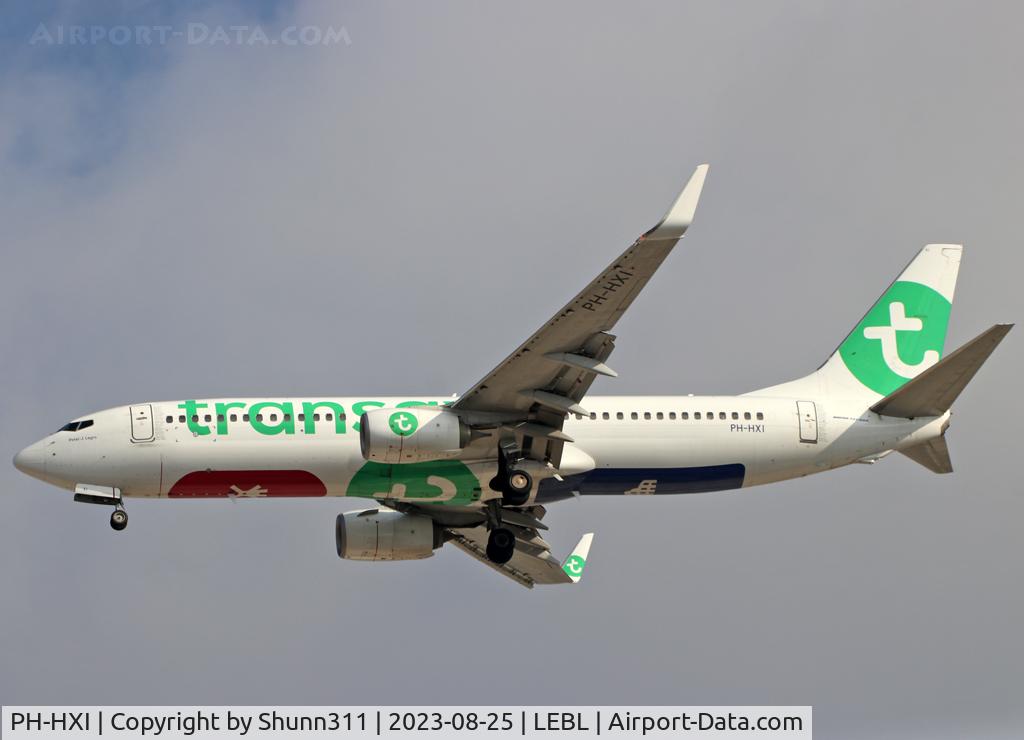 PH-HXI, 2017 Boeing 737-8K2 C/N 62151, Landing rwy 24R