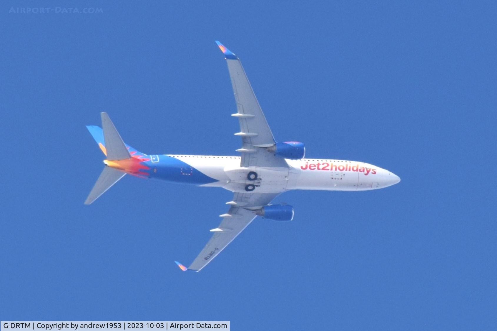 G-DRTM, 2007 Boeing 737-85P C/N 33981, G-DRTM over the Bristol Channel