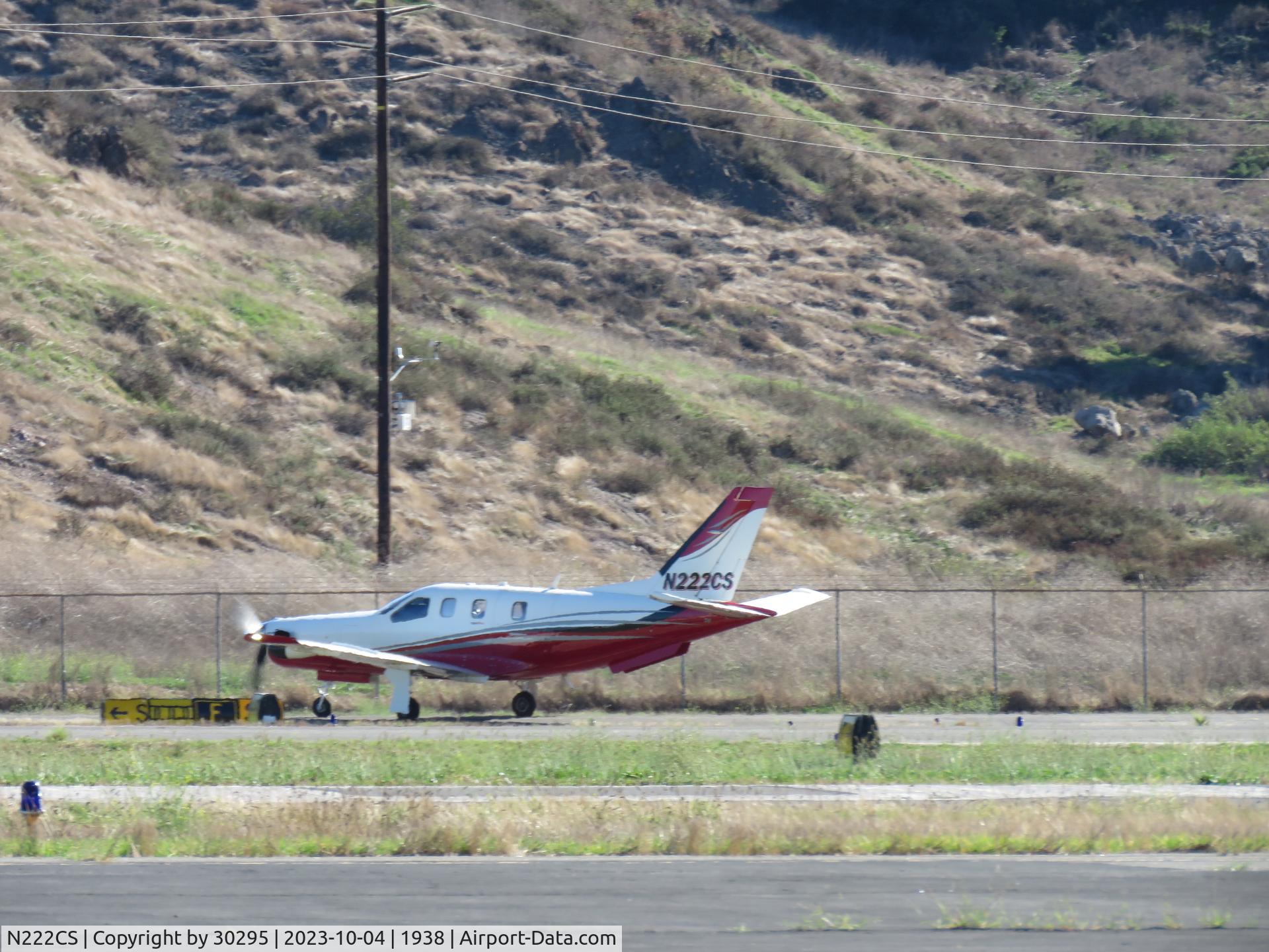 N222CS, 1997 Piper PA-46-350P Malibu Mirage C/N 46-36080, Taxiing