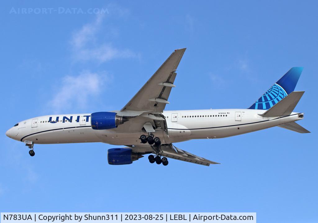 N783UA, 1997 Boeing 777-222/ER C/N 26950, Landing rwy 24R in new c/s...