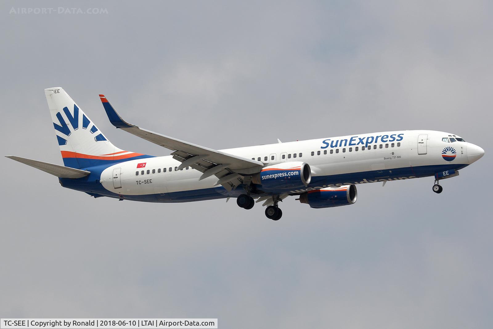 TC-SEE, 2002 Boeing 737-8CX C/N 32363, at ayt