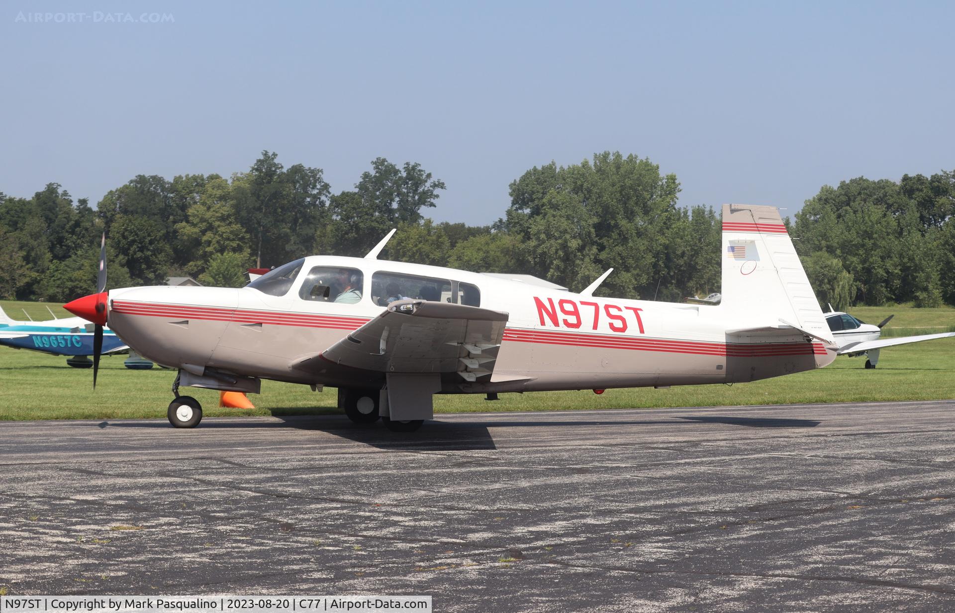 N97ST, 1996 Mooney M20R Ovation C/N 29-0101, Mooney M20R