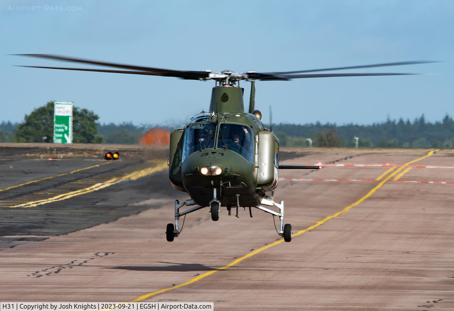 H31, Agusta A-109BA C/N 0331, Arriving at Norwich.