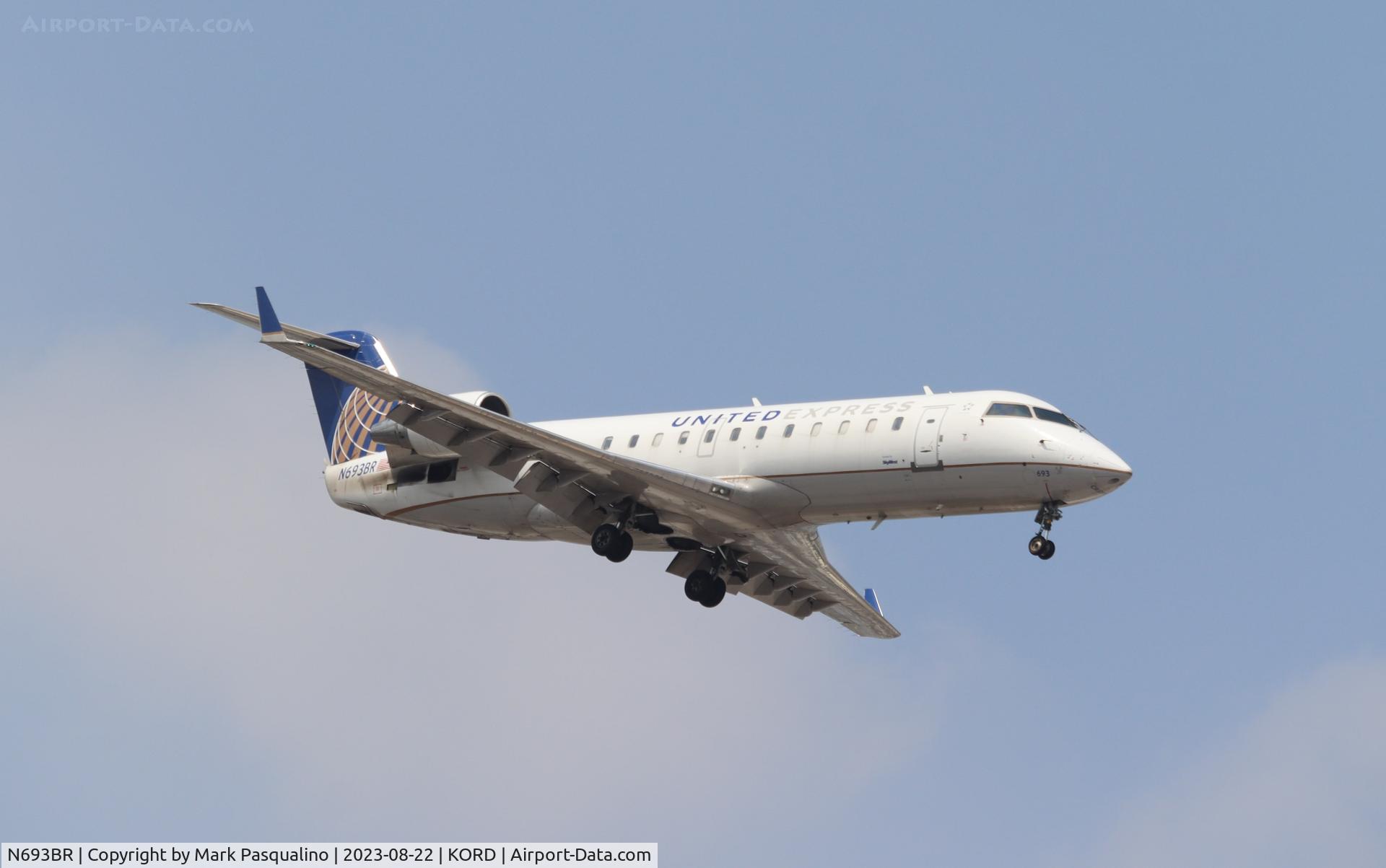 N693BR, 2003 Bombardier CRJ-200ER (CL-600-2B19) C/N 7761, CL-600-2B19