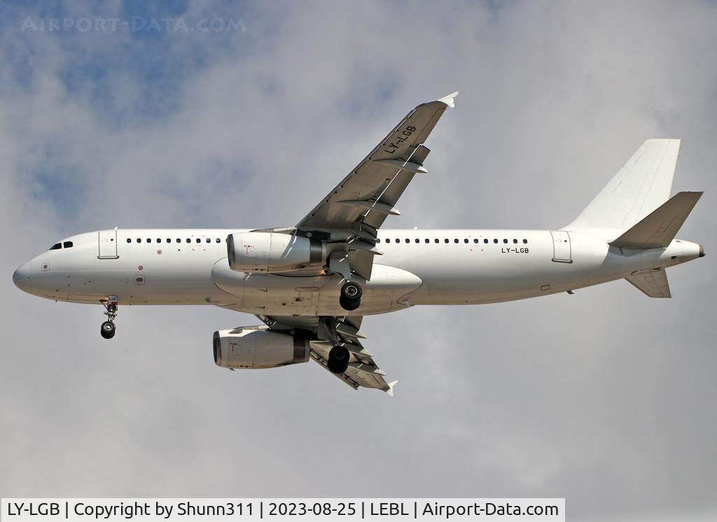 LY-LGB, 2004 Airbus A320-232 C/N 2108, Landing rwy 24R in all white without titles... Operated by Global Airways...