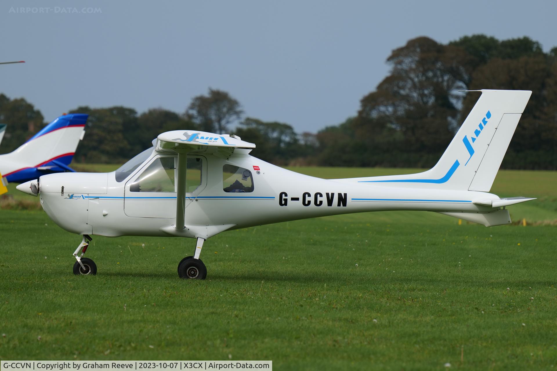 G-CCVN, 2004 Jabiru SP-470 C/N PFA 274B-13677, Parked at Northrepps.