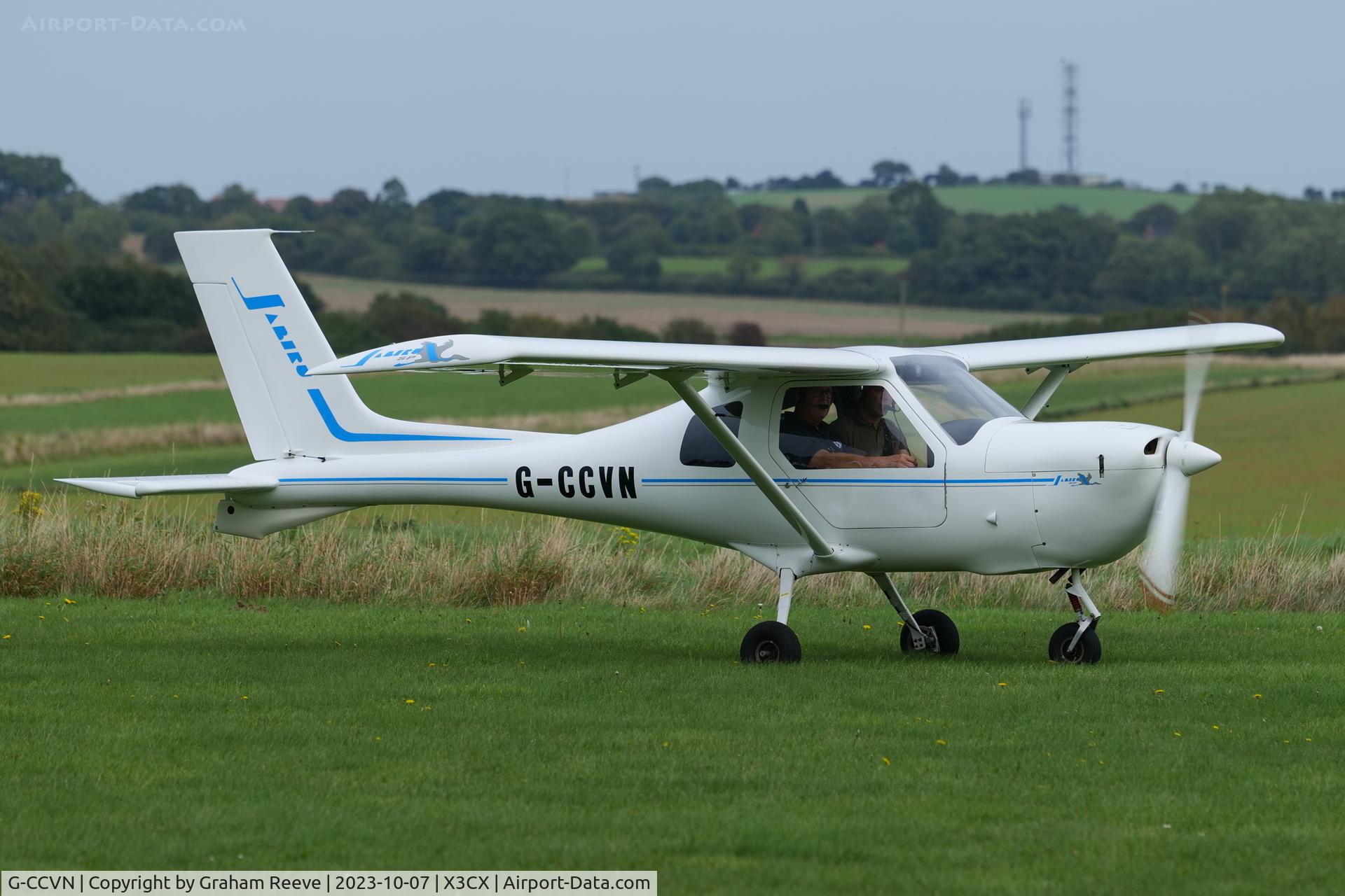 G-CCVN, 2004 Jabiru SP-470 C/N PFA 274B-13677, Just landed at Northrepps.