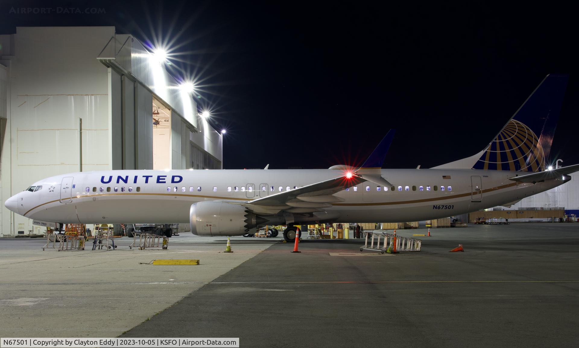 N67501, 2018 Boeing 737-9 MAX C/N 43430, SFO 2023.