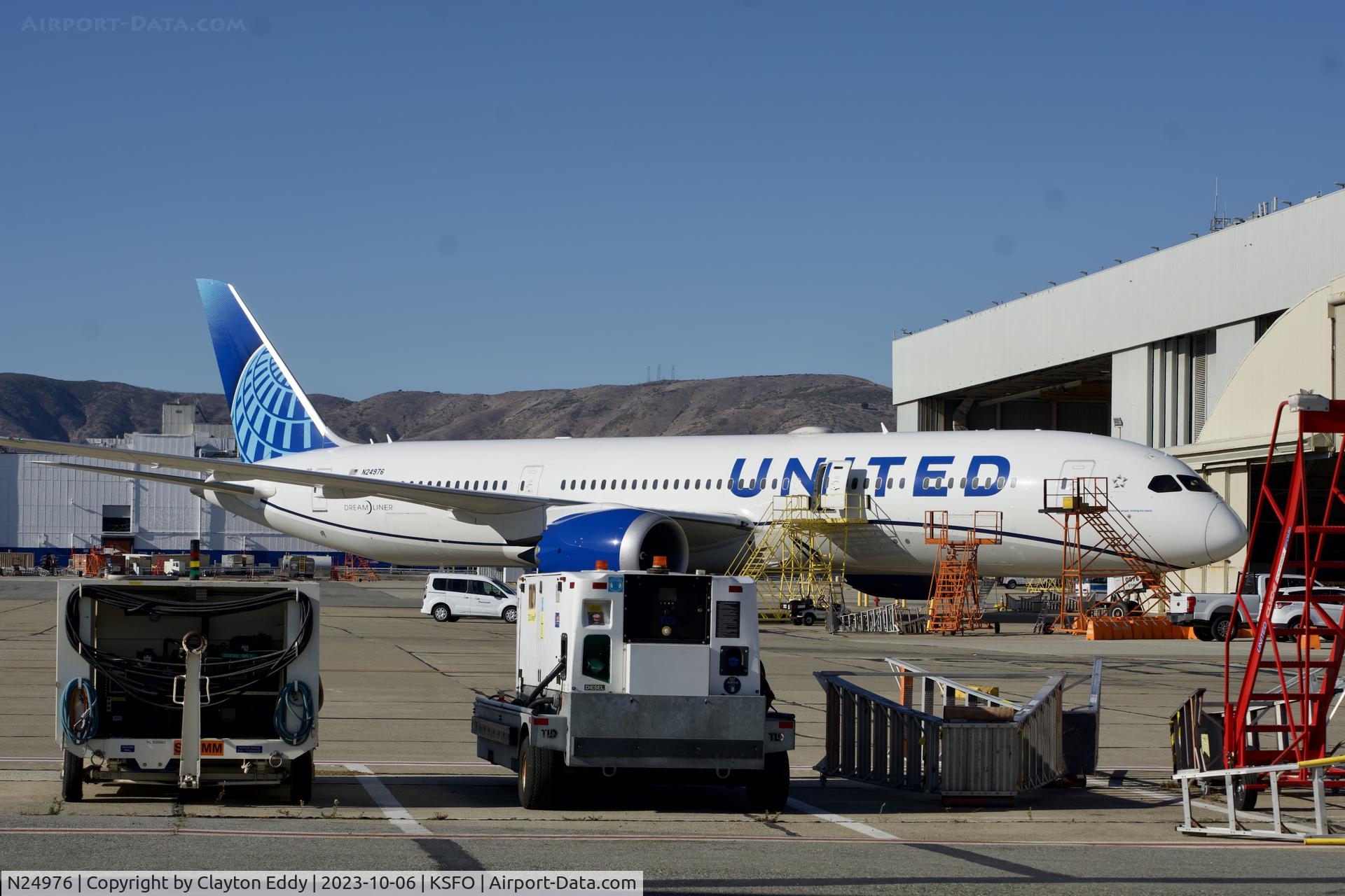 N24976, 2020 Boeing 787-9 Dreamliner Dreamliner C/N 66135, SFO 2023.