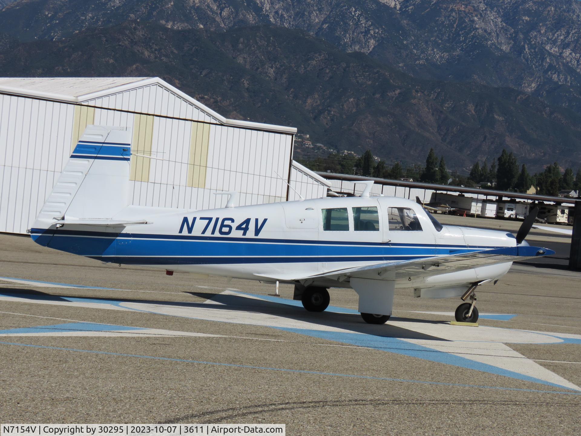 N7154V, 1974 Mooney M20C Ranger C/N 20-0041, Parked