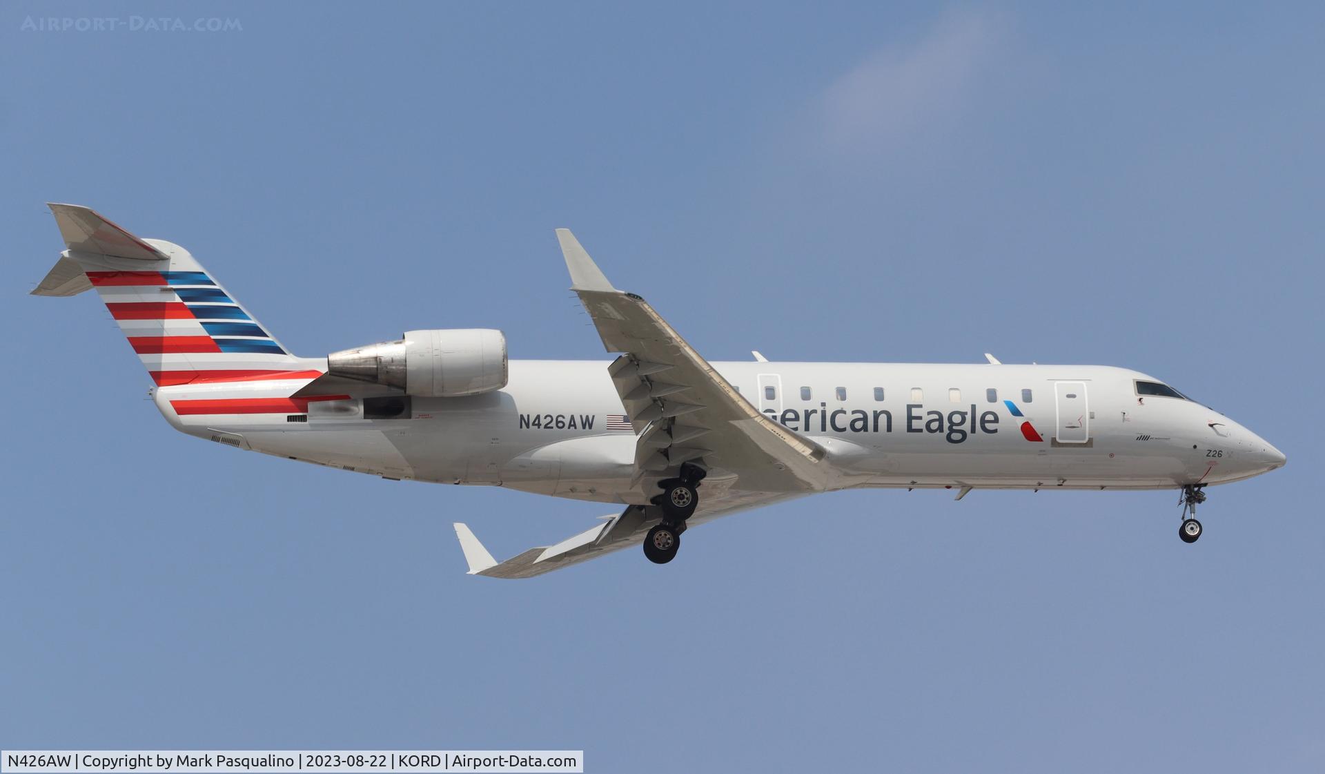 N426AW, 2002 Bombardier CRJ-200LR (CL-600-2B19) C/N 7669, CL-600-2B19