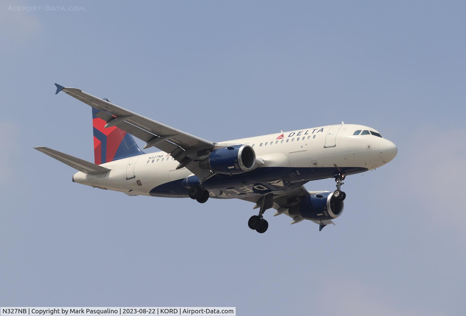 N327NB, 2001 Airbus A319-114 C/N 1501, Airbus A319-114