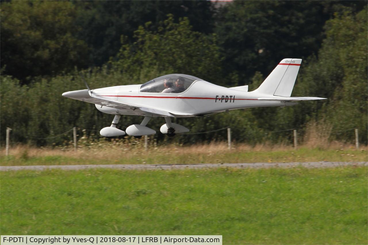 F-PDTI, Pennec Serge Dieselis PL-2 C/N 02, Pennec Serge DIESELIS PL-2, Landing Rwy 25L, Brest-Bretagne Airport (LFRB-BES)