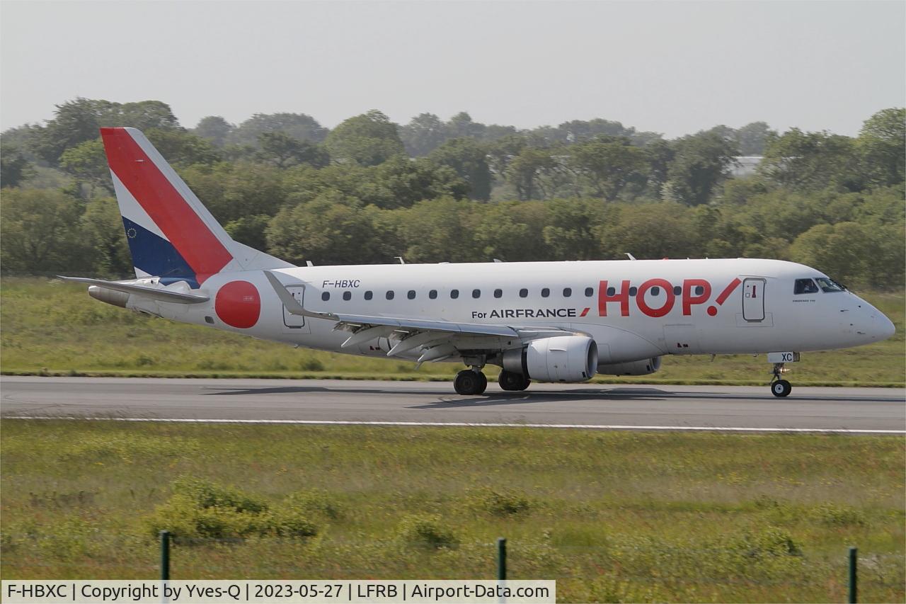 F-HBXC, 2008 Embraer 170ST (ERJ-170-100ST) C/N 17000263, Embraer 170ST, Take off run rwy 07R, Brest-Bretagne airport (LFRB-BES)