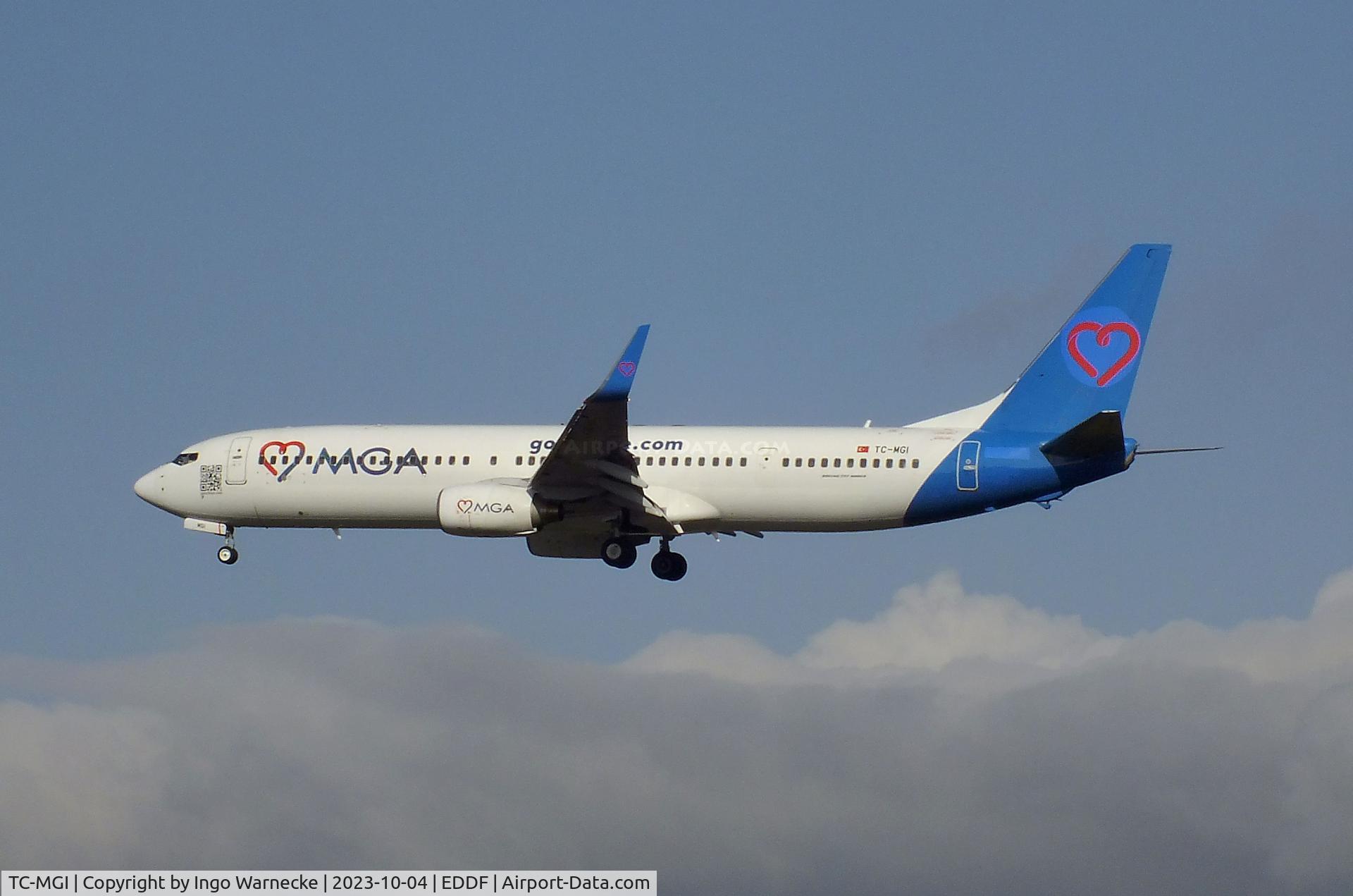 TC-MGI, 2009 Boeing 737-94X/ER C/N 36087, Boeing 737-94X/ER of Mavi Gök Airlines on final approach to Frankfurt-Main airport