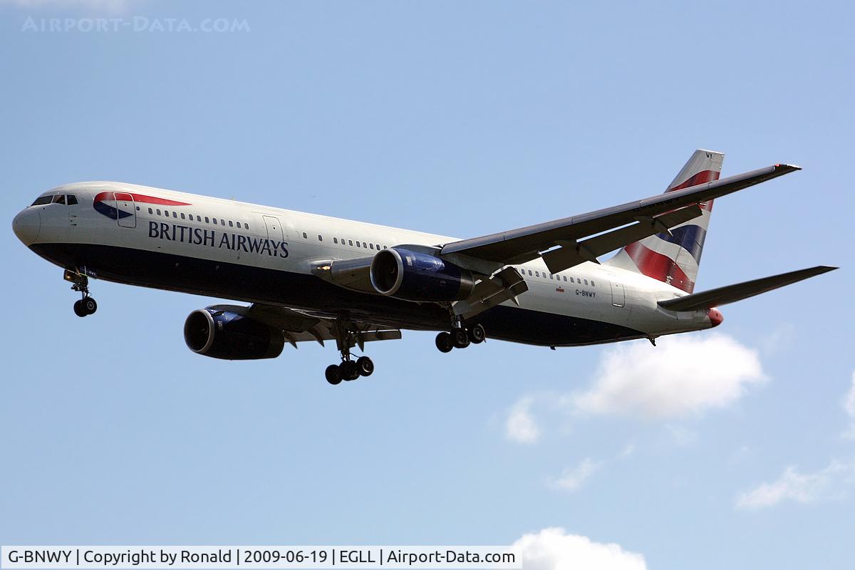 G-BNWY, 1996 Boeing 767-336 C/N 25834, at lhr
