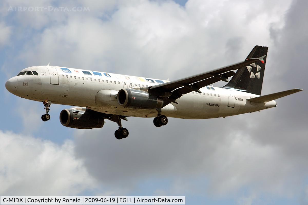G-MIDX, 2000 Airbus A320-232 C/N 1177, at lhr