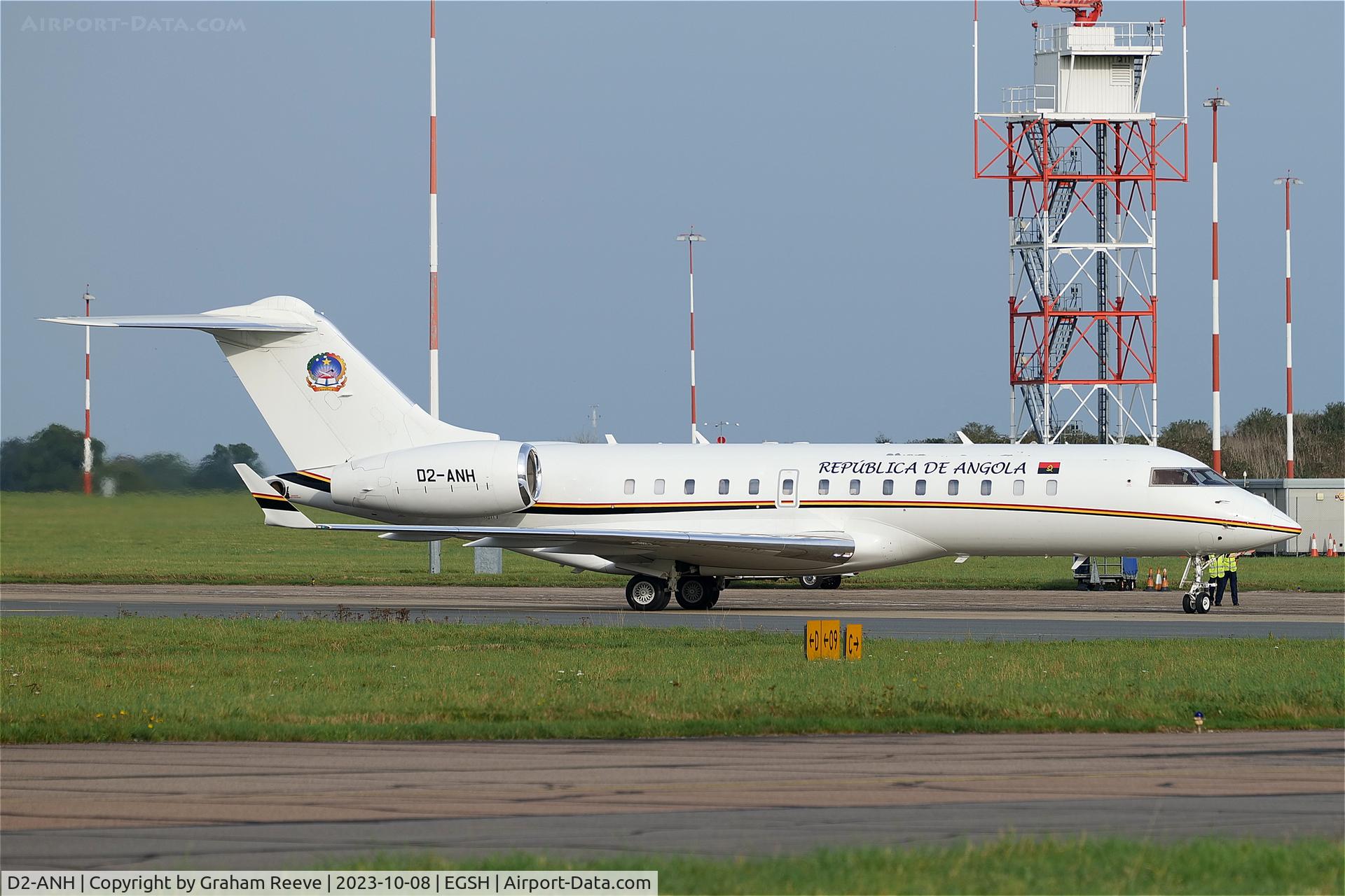 D2-ANH, 2005 Bombardier Global Express (BD-700-1A10) C/N 9145, Just landed at Norwich.