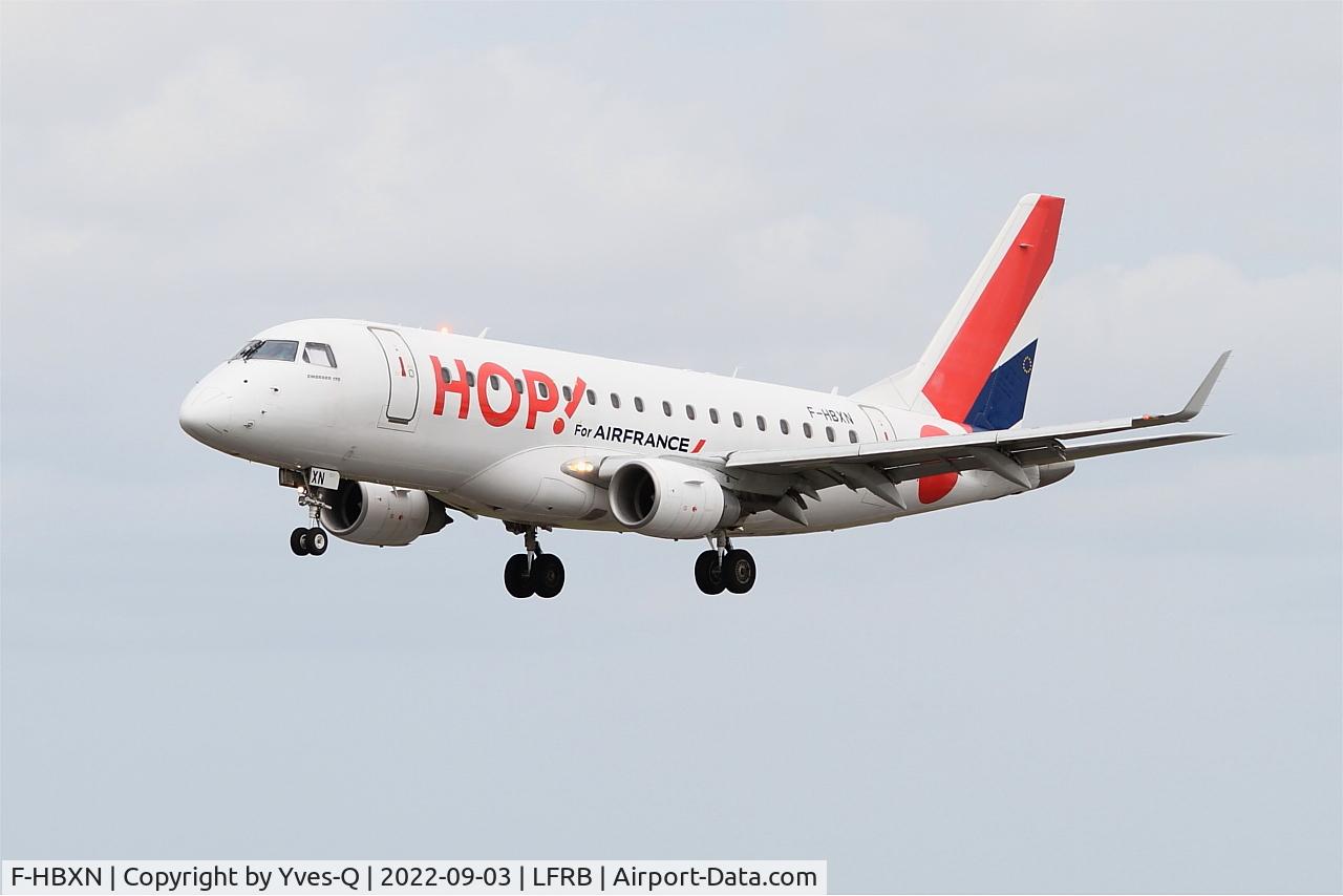 F-HBXN, 2003 Embraer 170LR (ERJ-170-100LR) C/N 17000011, Embraer 170LR, Short approach rwy 25L, Brest-Bretagne Airport (LFRB-BES)