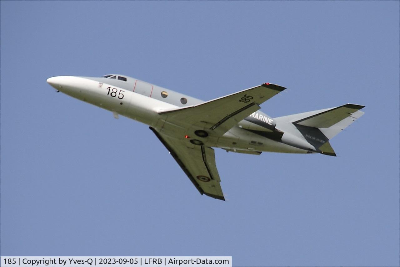 185, Dassault Falcon 10MER C/N 185, Dassault Falcon 10 MER, Go-around rwy 25L, Brest-Bretagne Airport (LFRB-BES)