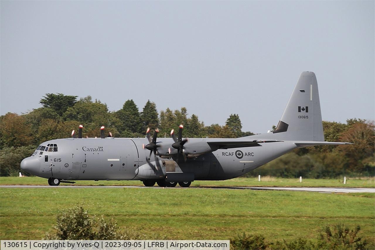 130615, 2012 Lockheed Martin CC-130J-30 Hercules C/N 382-5688, Lockheed Martin CC-130J-30 Hercules, Take off run rwy 25L, Brest-Bretagne Airport (LFRB-BES)