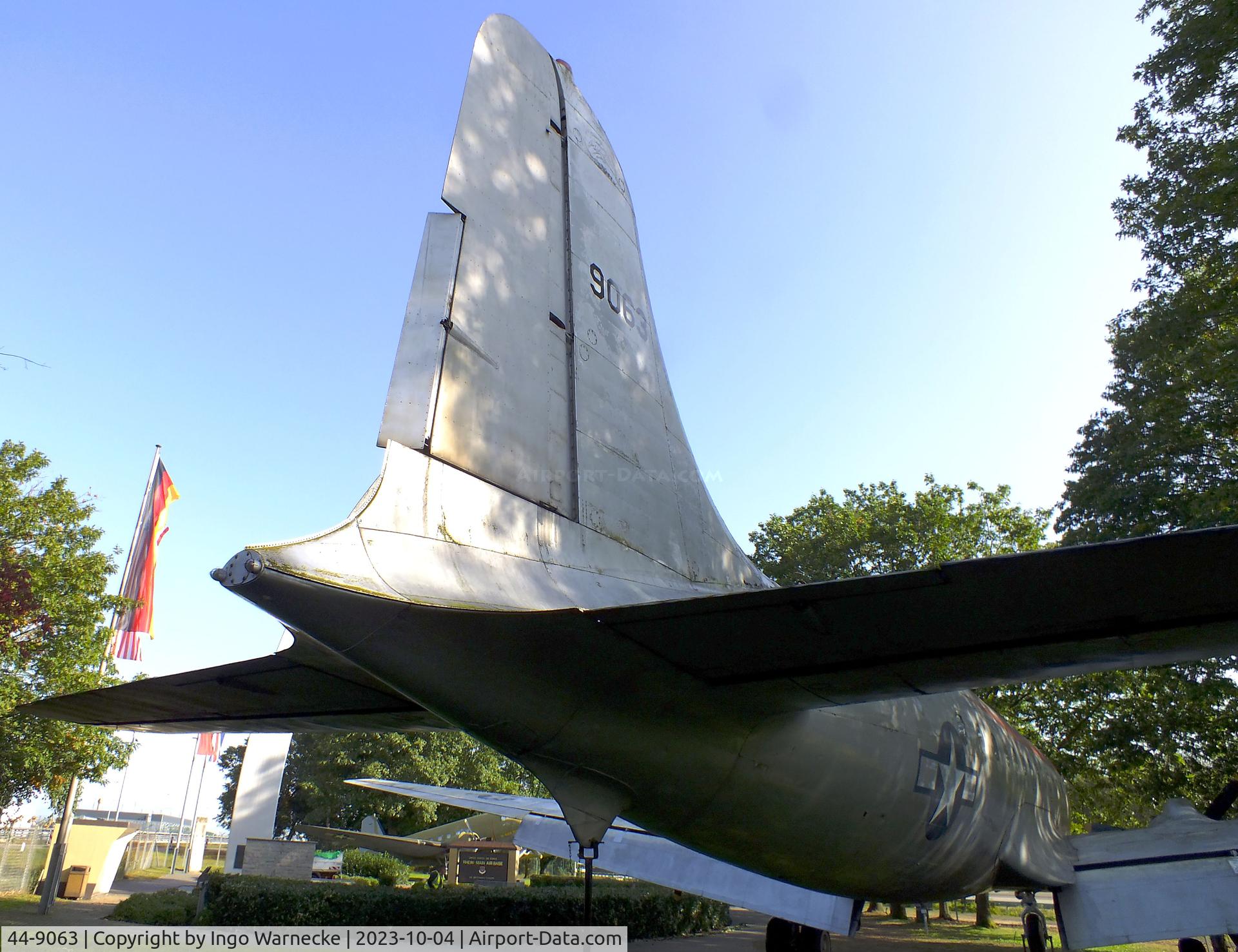 44-9063, 1944 Douglas C-54E Skymaster (DC-4) C/N 27289, Douglas C-54E Skymaster at the Luftbrückendenkmal (Berlin airlift memorial) right outside the southeastern corner of Frankfurt international airport