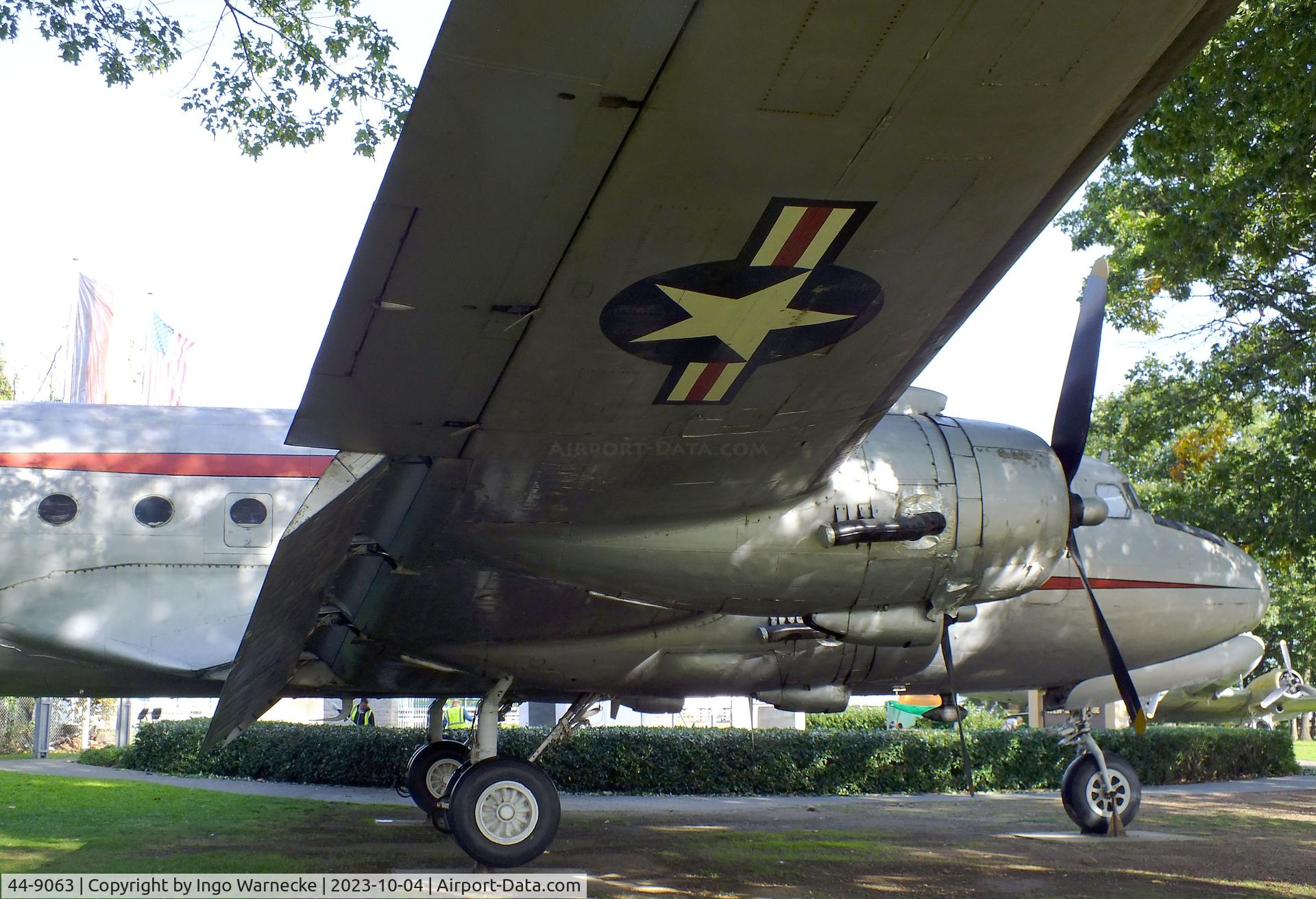 44-9063, 1944 Douglas C-54E Skymaster (DC-4) C/N 27289, Douglas C-54E Skymaster at the Luftbrückendenkmal (Berlin airlift memorial) right outside the southeastern corner of Frankfurt international airport