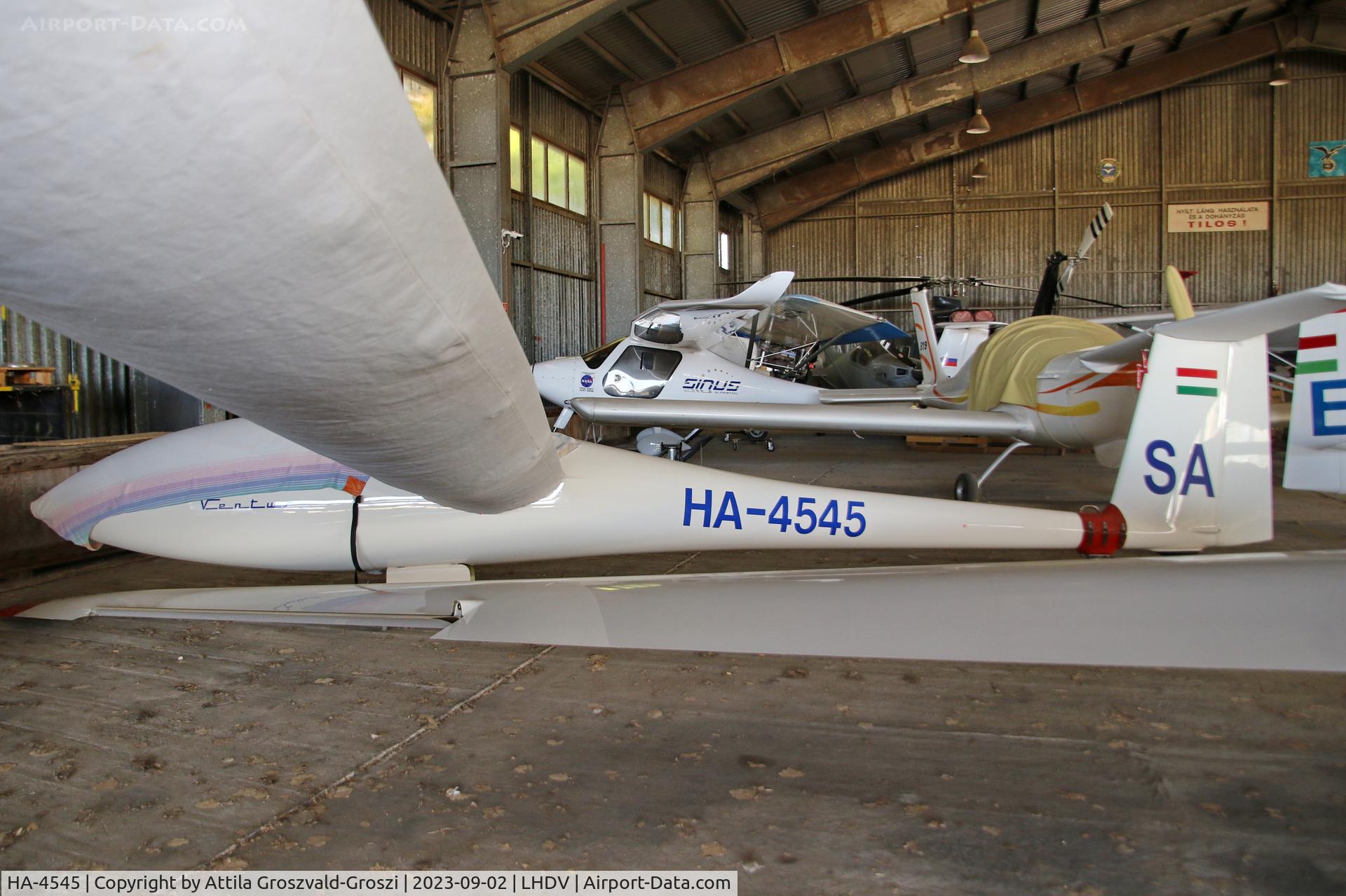 HA-4545, Schempp-Hirth VENTUS B 16,6 C/N 268, LHDV - Dunaújváros-Kisapostag Airport, Hungary