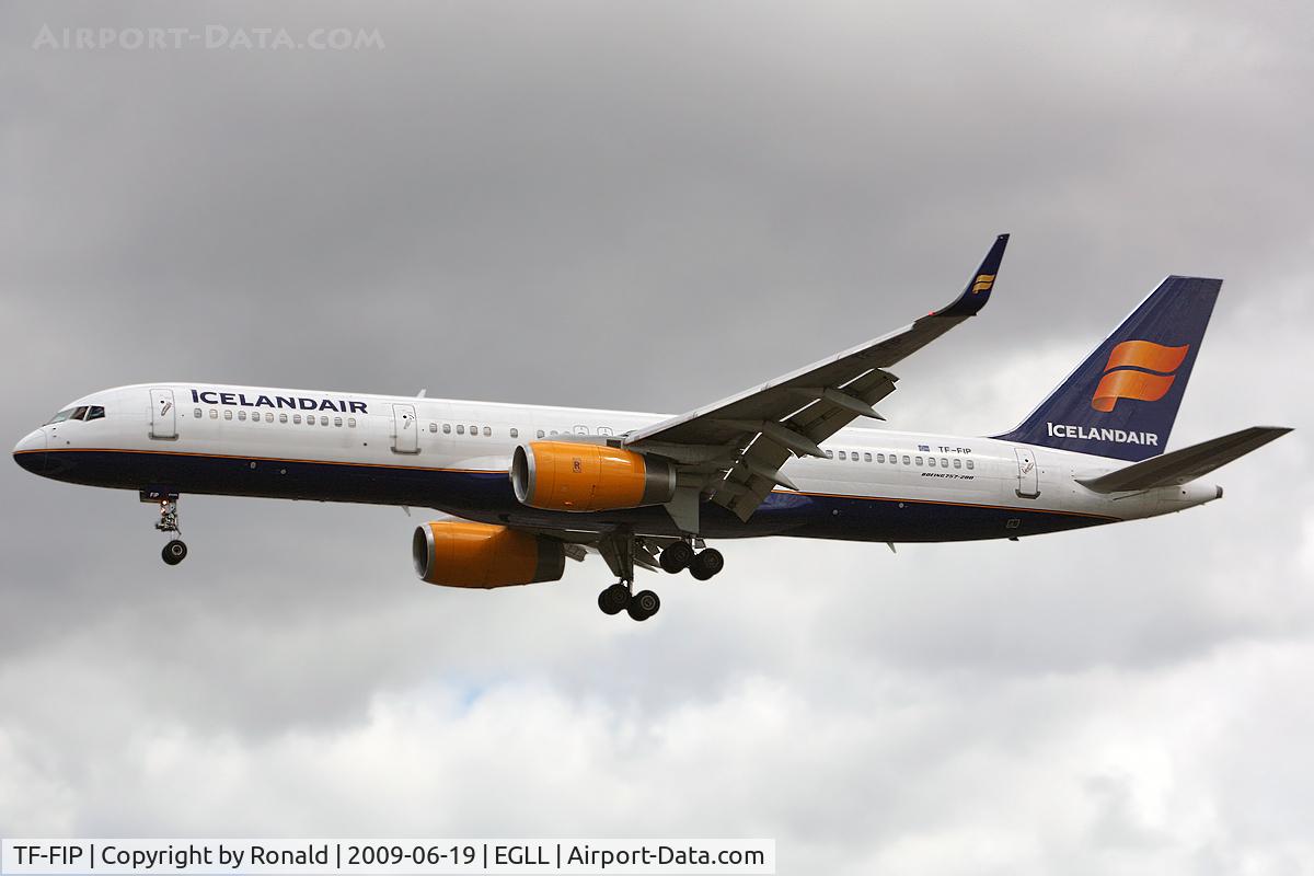 TF-FIP, 2000 Boeing 757-208 C/N 30423, at lhr