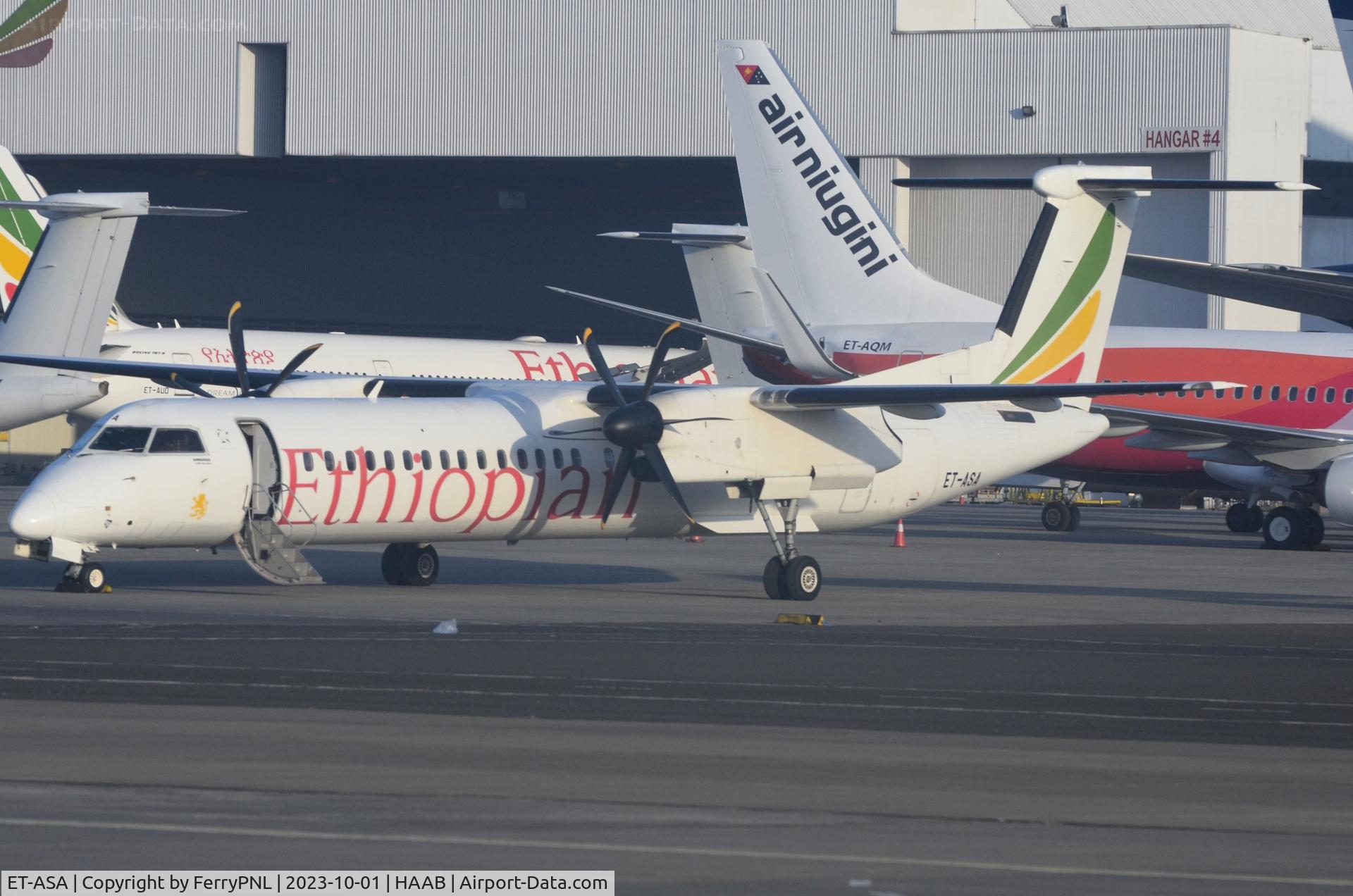 ET-ASA, 2014 Bombardier DHC-8-402Q Dash 8 Dash 8 C/N 4476, DHC8 in between flights at ADD