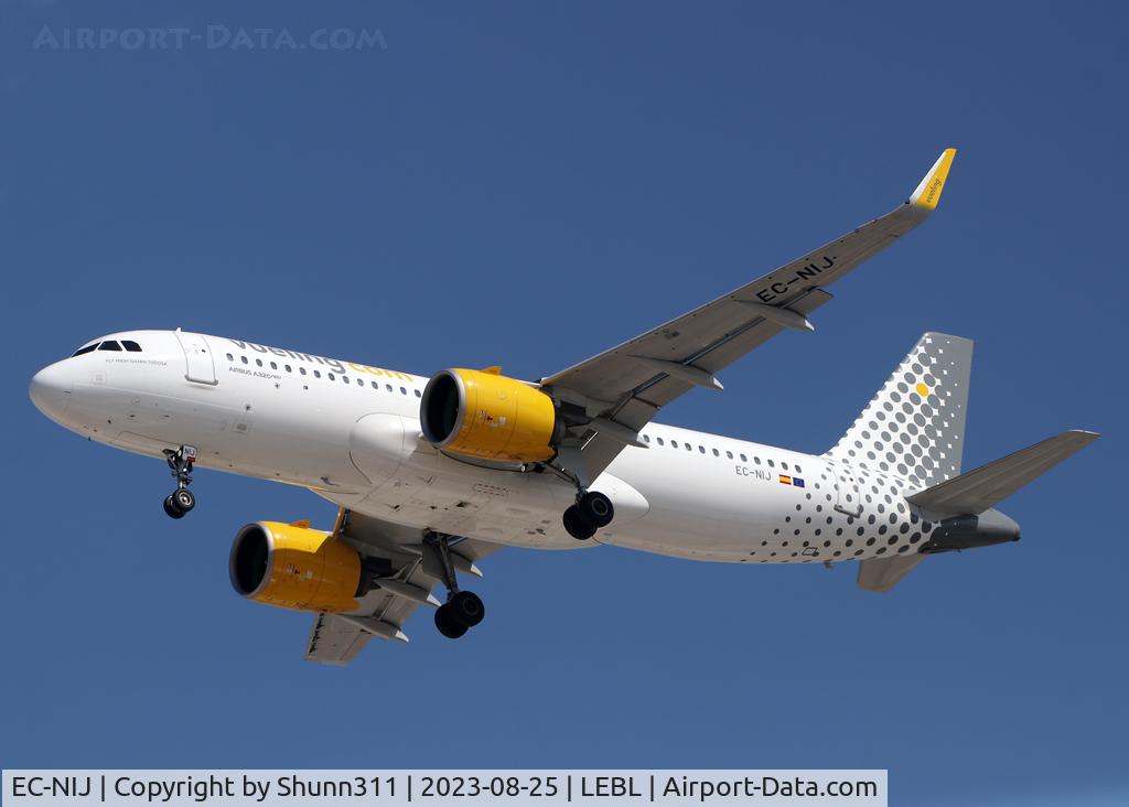 EC-NIJ, 2020 Airbus A320-271N C/N 9577, Landing rwy 24R