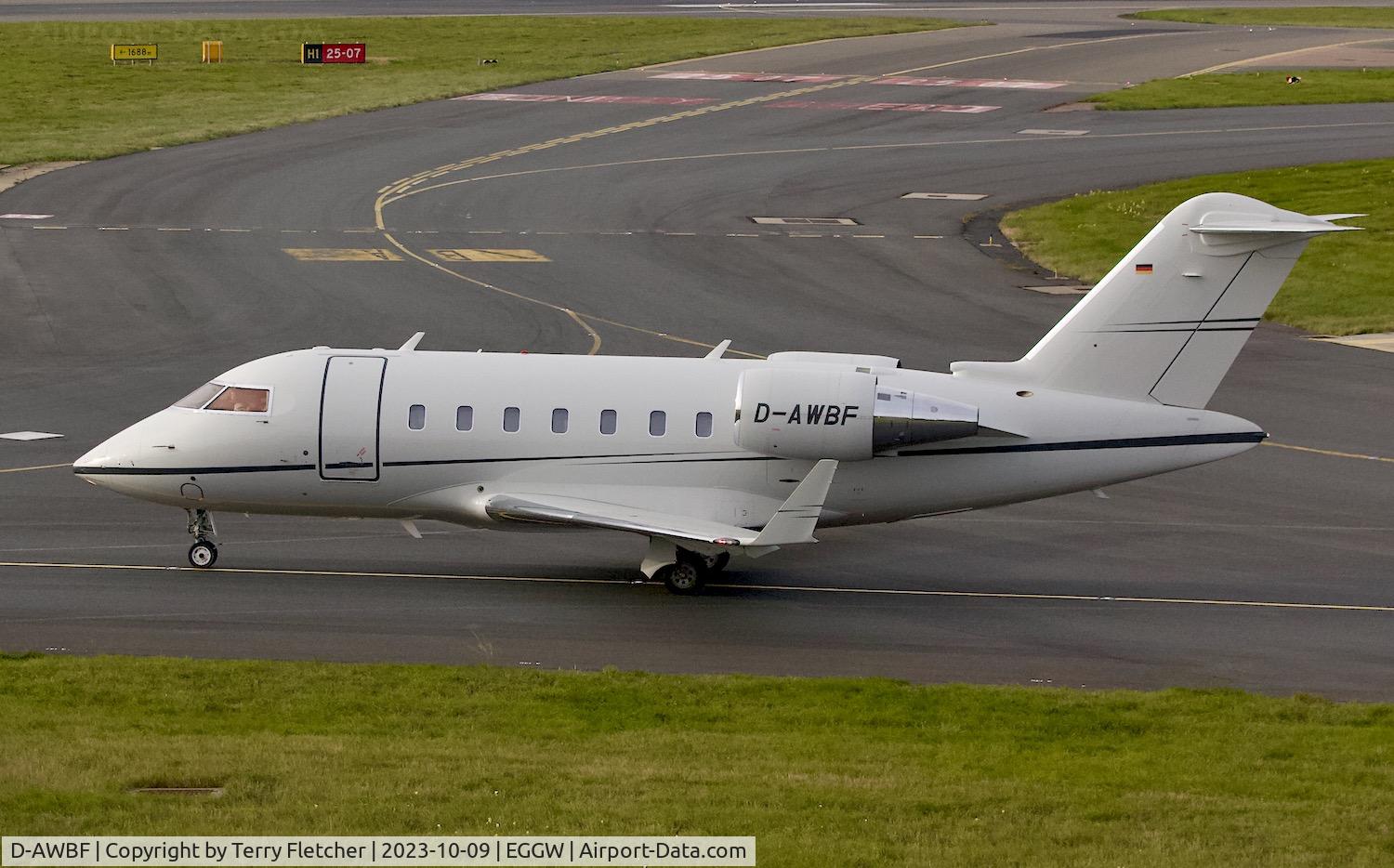 D-AWBF, 2018 Bombardier Challenger 650 C/N 6123, At Luton Airport
