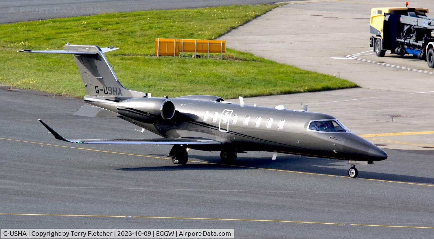 G-USHA, 2016 Learjet 75 C/N 45-535, At Luton Airport