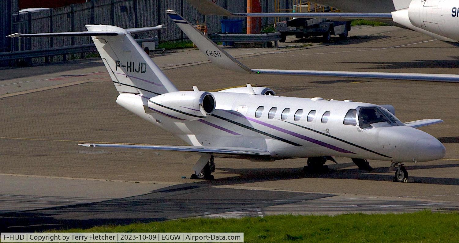 F-HIJD, 2010 Cessna 525A CitationJet CJ2+ C/N 525A-0462, At Luton Airport
