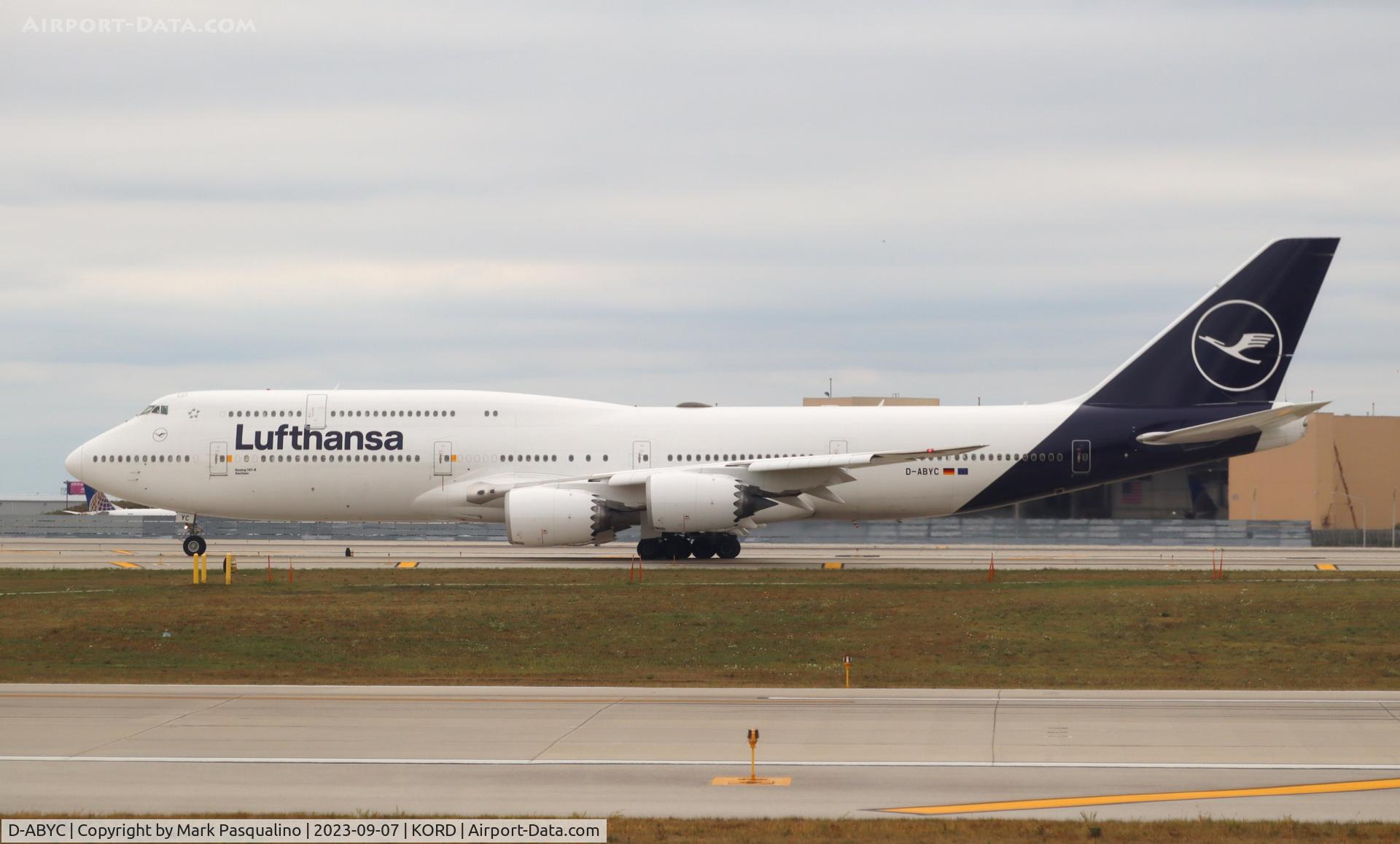 D-ABYC, 2012 Boeing 747-830 C/N 37828, Boeing 747-830