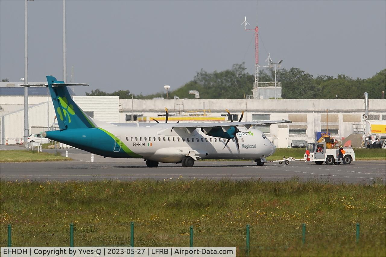 EI-HDH, 2014 ATR 72-212A C/N 1169, ATR 72-212A, Push back, Brest-Bretagne airport (LFRB-BES)