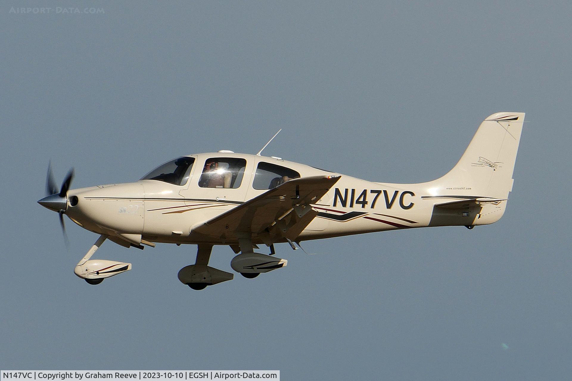 N147VC, 2003 Cirrus SR22 C/N 0689, On approach to Norwich.