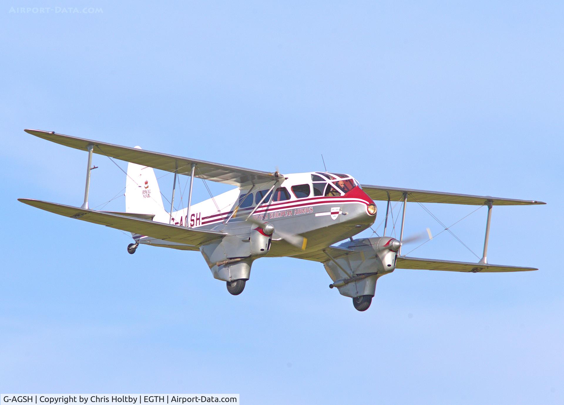 G-AGSH, 1945 De Havilland DH-89A Dominie/Dragon Rapide C/N 6884, Coming in to land at Old Warden during the Vintage Airshow 2023