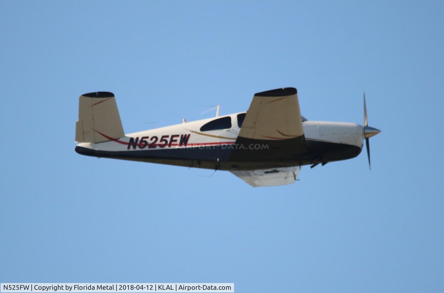 N525FW, 1962 Beech P35 Bonanza C/N D-7044, Bonanza 35 zx
